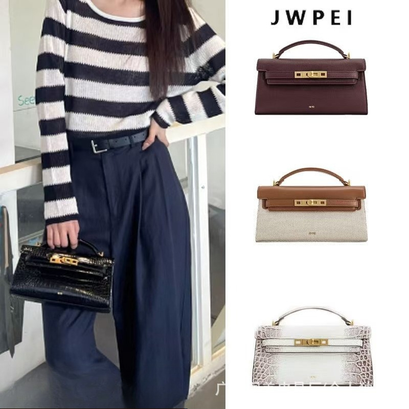 JW PEI Handbag, Crocodile Patt - Women Bags Jw Pei 리뷰 및 가격