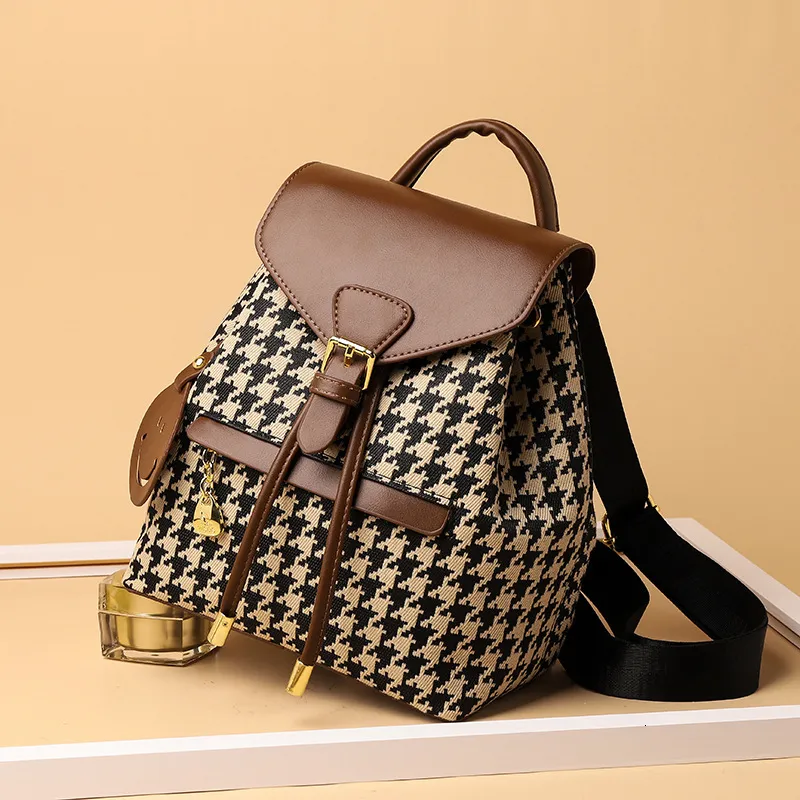 Handbags Outlet: Trendy Checke - Women Bags Outlet 리뷰 및 가격