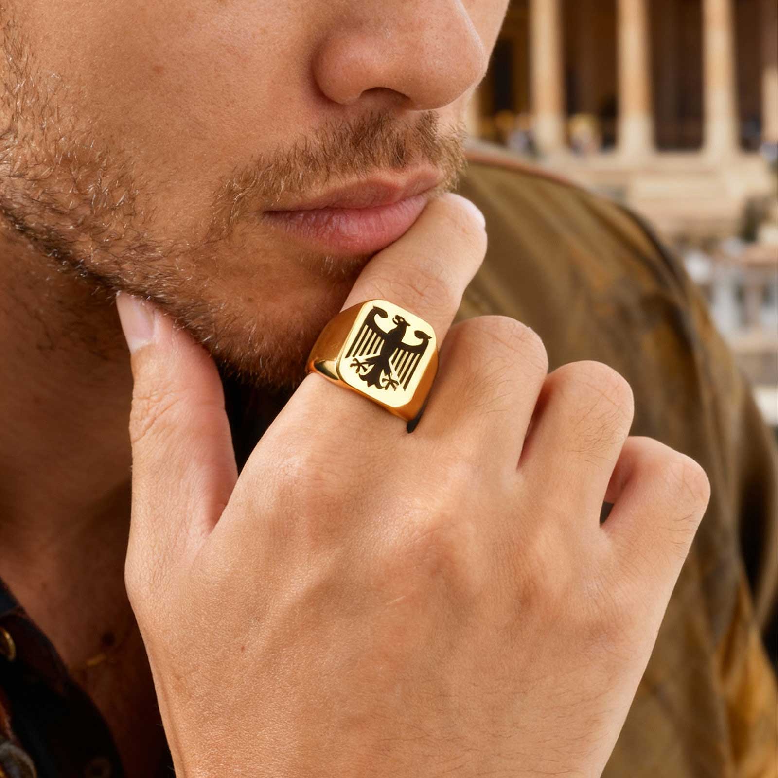 Custom Flying Hawk Eagle Ring  - Women Bags Discount 리뷰 및 가격