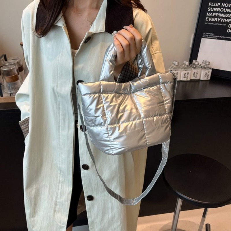 Women's Silver Quilted Nylon M - Women Hand Bags For Office 리뷰 및 가격